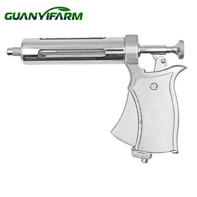 Poolautomaatne-hoovaga-toimiv pidev süstal